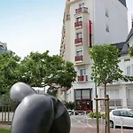 Отель Mercure Majestic Ла-Боль-Эскублак