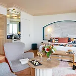 Mercure Majestic Отель 4*