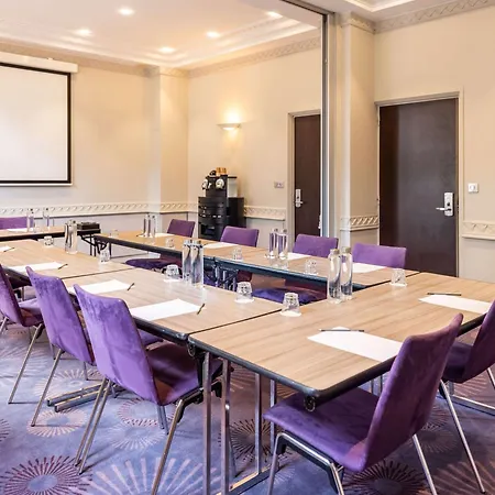 Mercure Majestic Hotel 4*