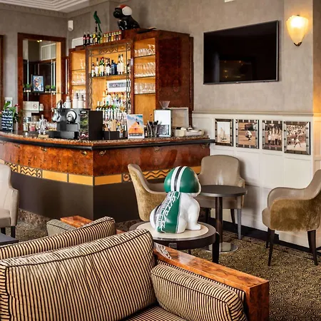 Hotel Mercure Majestic 4*