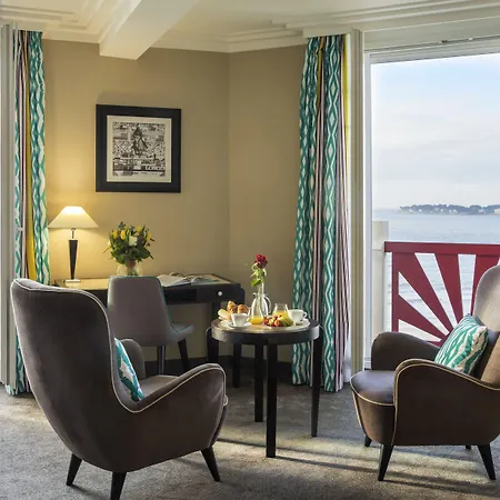 Szálloda Mercure Majestic 4*