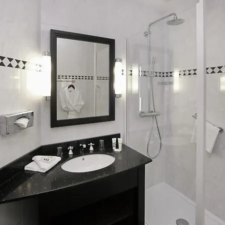 Hotel Mercure Majestic 4*