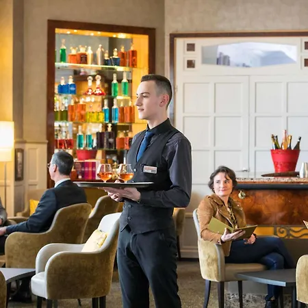 Ξενοδοχείο Mercure Majestic 4*