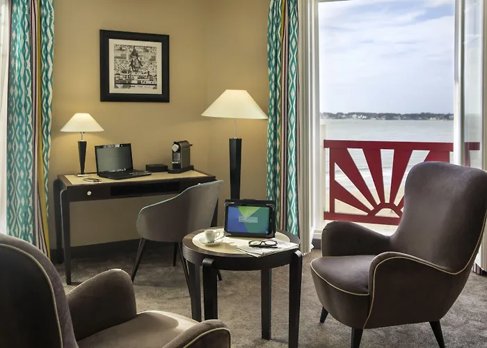 Hotel Mercure Majestic 4*