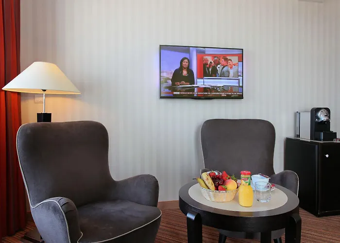 Mercure Majestic Hotel 4*